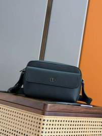 Picture of Dior Mens Bags _SKUfw241226208fw